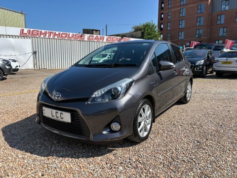 Toyota Yaris T Spirit Hybrid.. #4