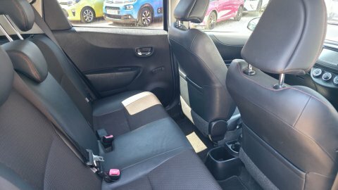 Toyota Yaris 1.33 Dual Vvt-i Trend White #12