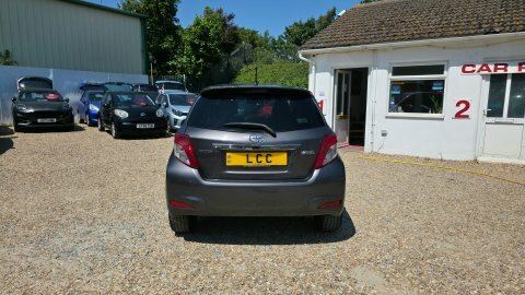 Toyota Yaris 1.33 Dual Vvt-i Trend White #7