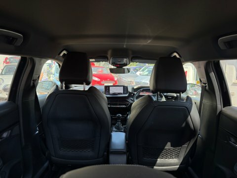 Peugeot 2008 Bluehdi Gt Line #3