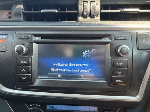 Toyota Auris D-4d Active Blue #11