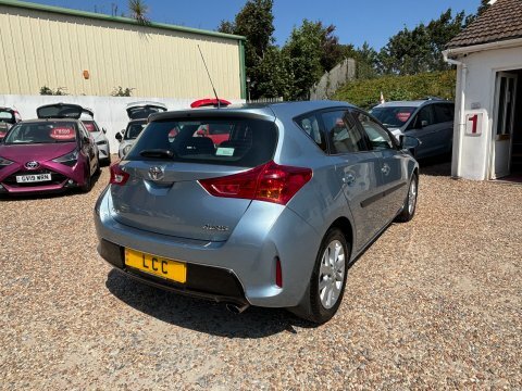 Toyota Auris D-4d Active Blue #23