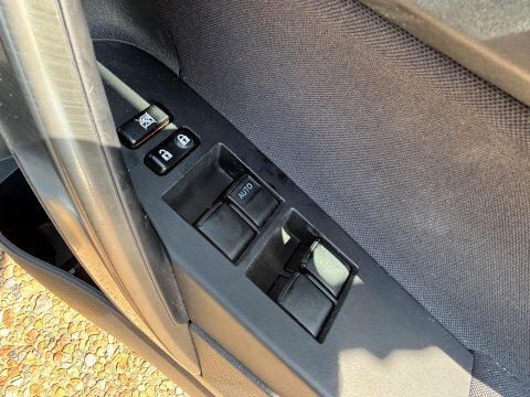 Toyota Auris D-4d Active Blue #18
