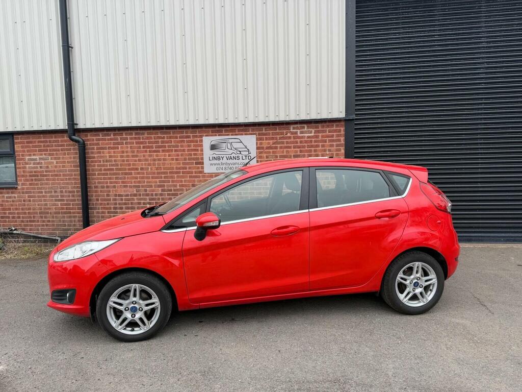 Ford Fiesta 1.25 Zetec Euro 5 YG13TLK Red #4