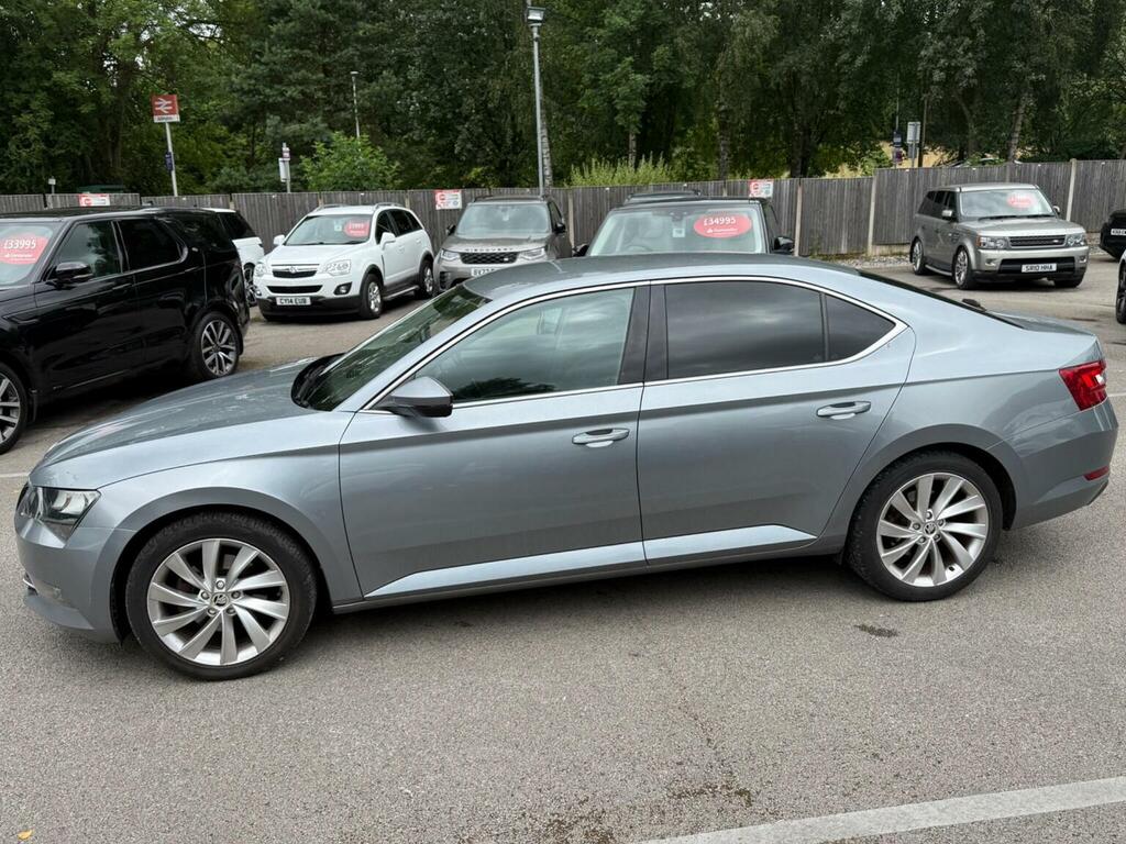 Skoda Superb Hatchback 1.4 Tsi Act Se Euro 6 Ss 201666 Grey #2