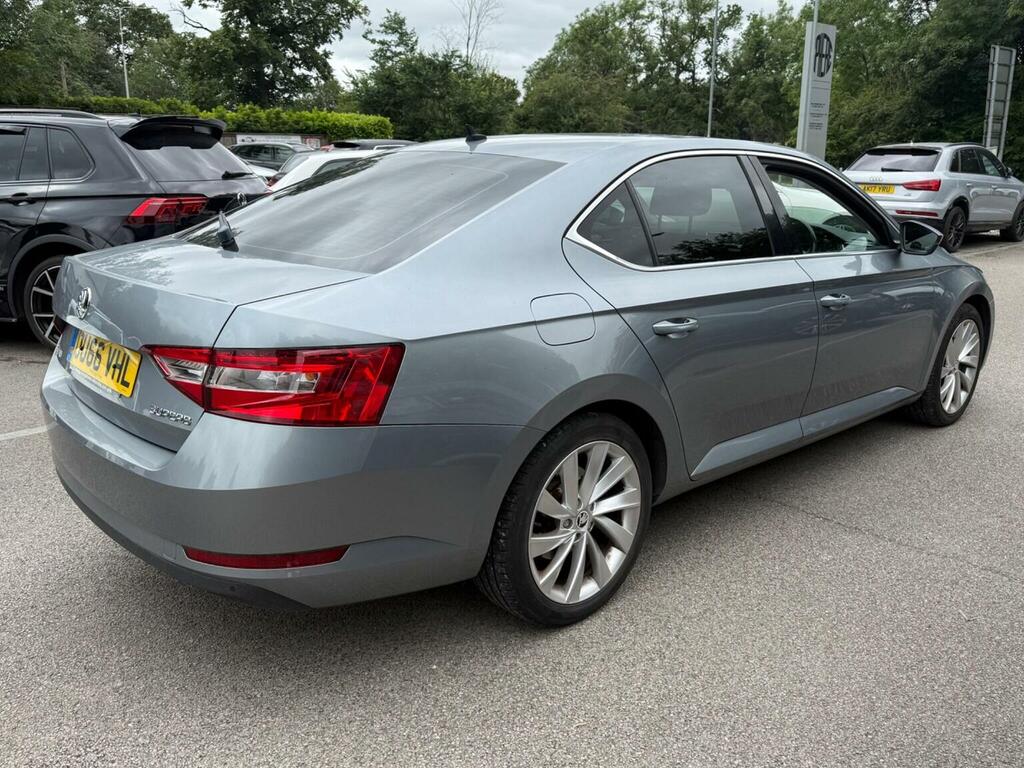 Skoda Superb Hatchback 1.4 Tsi Act Se Euro 6 Ss 201666 Grey #3