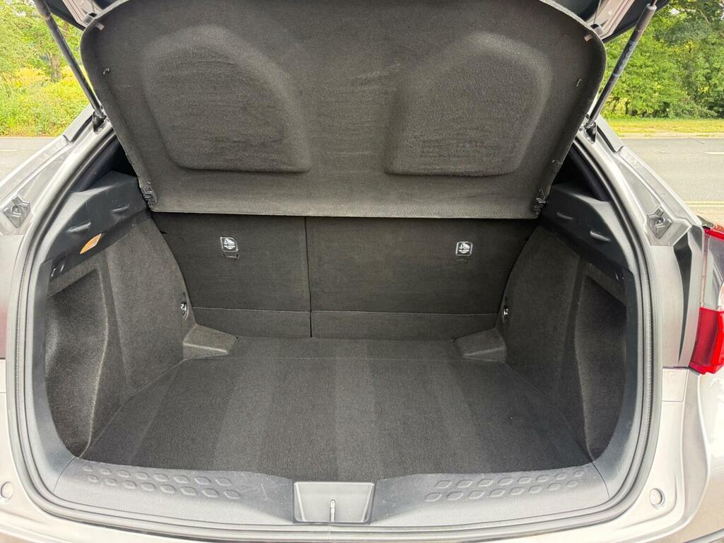 Toyota C-Hr 1.8 Hybrid Dynamic Cvt Grey #16