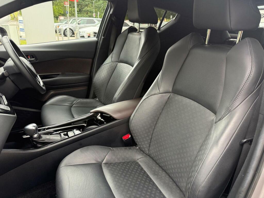 Toyota C-Hr 1.8 Hybrid Dynamic Cvt Grey #18