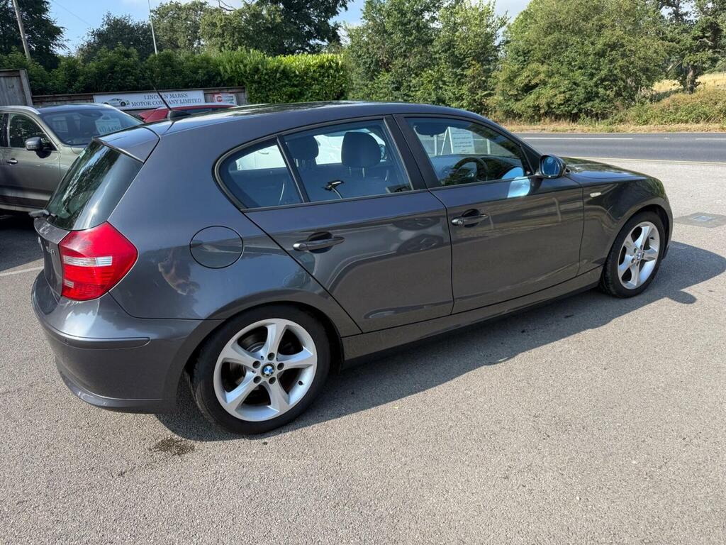 BMW 1 Series Hatchback Black #13