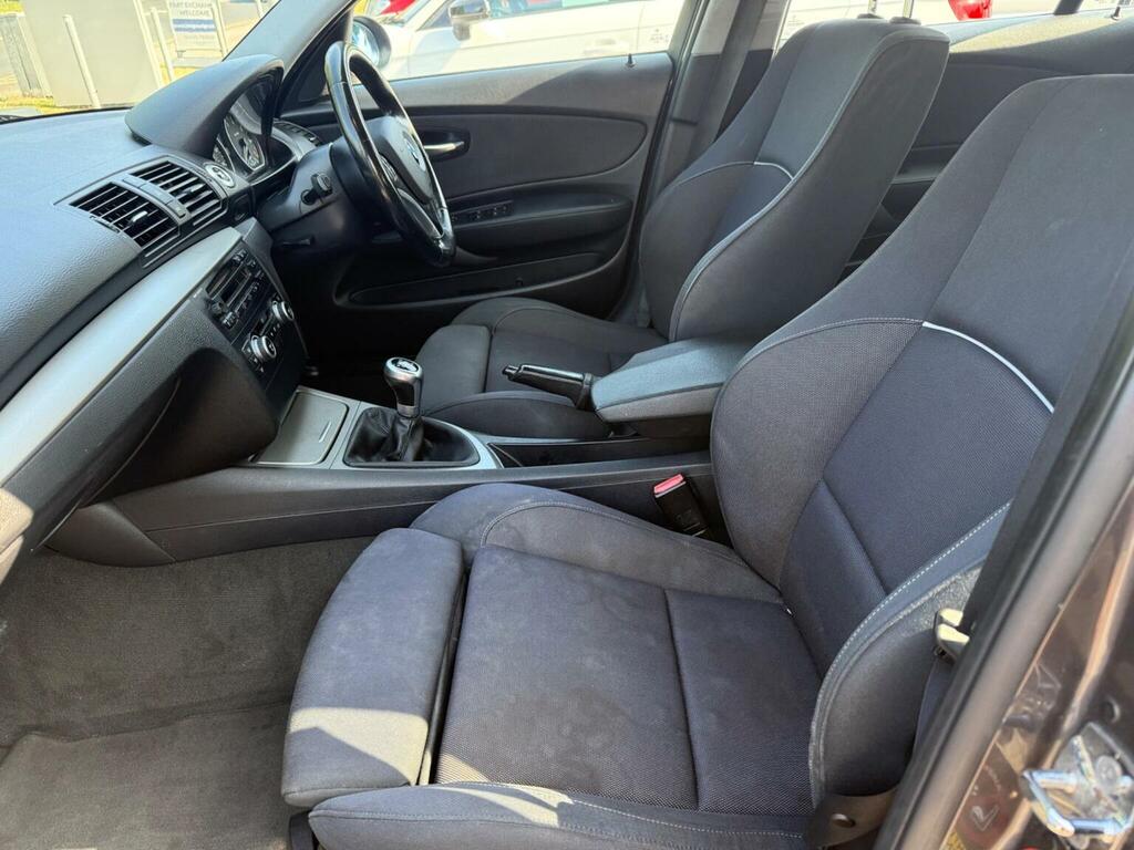 BMW 1 Series Hatchback Black #7