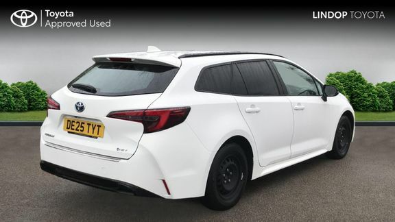 Toyota Corolla Corolla Commercial 1.8 Hybrid DE25TYT White #2