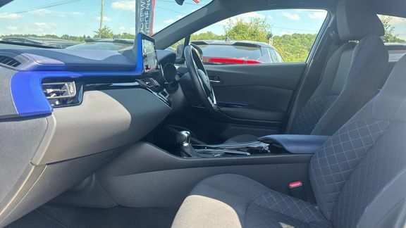 Toyota C-Hr Dynamic 1.8 CX70ZZU Silver #5