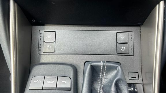 Lexus IS 2.5 300H Saloon Hybrid E-cvt Euro 6 S Blue #38