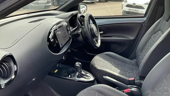 Toyota Aygo X Exclusive Auto DC74JCU #5