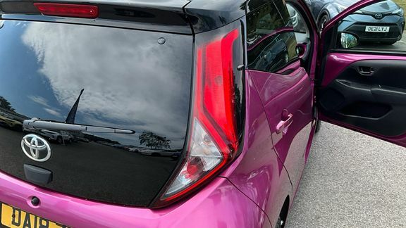 Toyota Aygo X 1.0 Vvt-i X-cite Euro 6 Purple #21