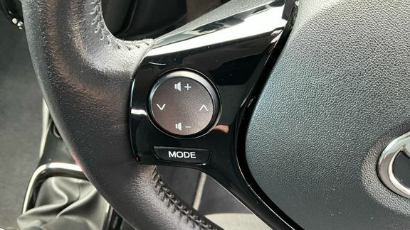 Toyota Aygo X 1.0 Vvt-i X-cite Euro 6 Purple #33