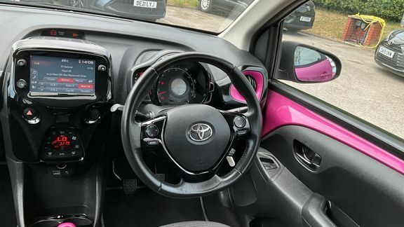 Toyota Aygo X 1.0 Vvt-i X-cite Euro 6 Purple #10
