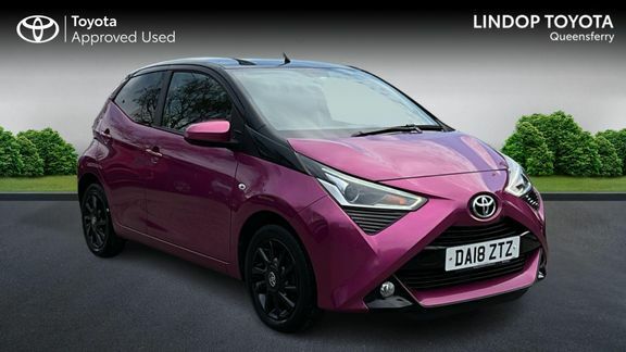 Toyota Aygo X 1.0 Vvt-i X-cite Euro 6 Purple #1