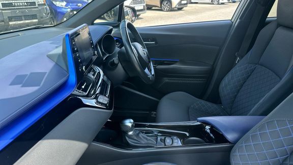 Toyota C-Hr Dynamic 2.0 DE21LYJ Grey #5