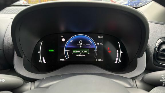 Toyota Yaris Excel Green #9