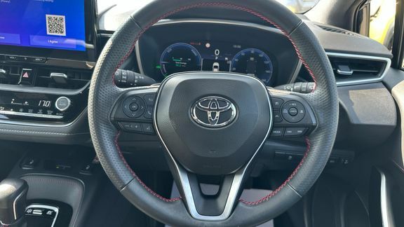 Toyota Corolla Hatchback Grey #9