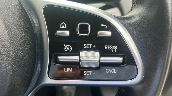 Toyota Verso Mpv Black #19