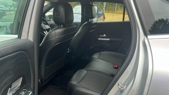 Mercedes-Benz GLA Class 250E Exclusive Edition Premium Plus Blue #15
