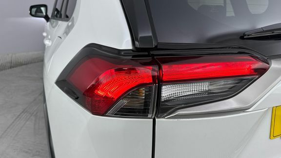 Toyota Rav 4 Rav4 Excel Hev 4X2 Cvt White #25
