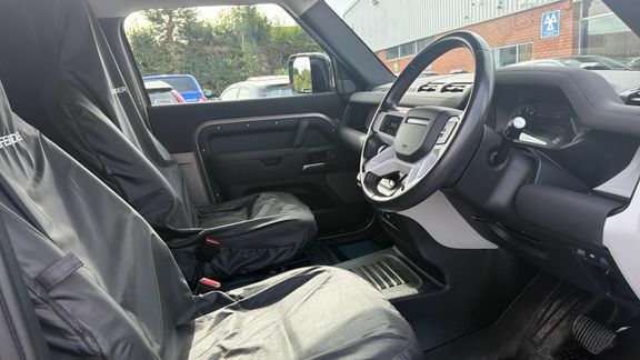 Land Rover Defender D250 Hard Top Black #12
