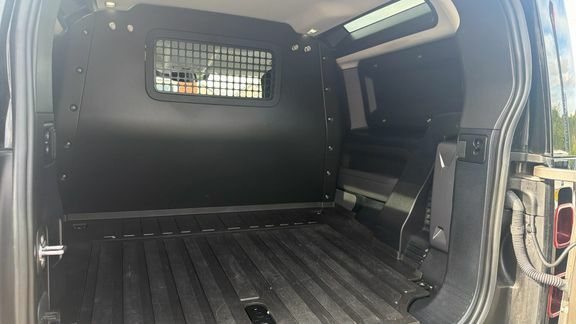 Land Rover Defender D250 Hard Top Black #17