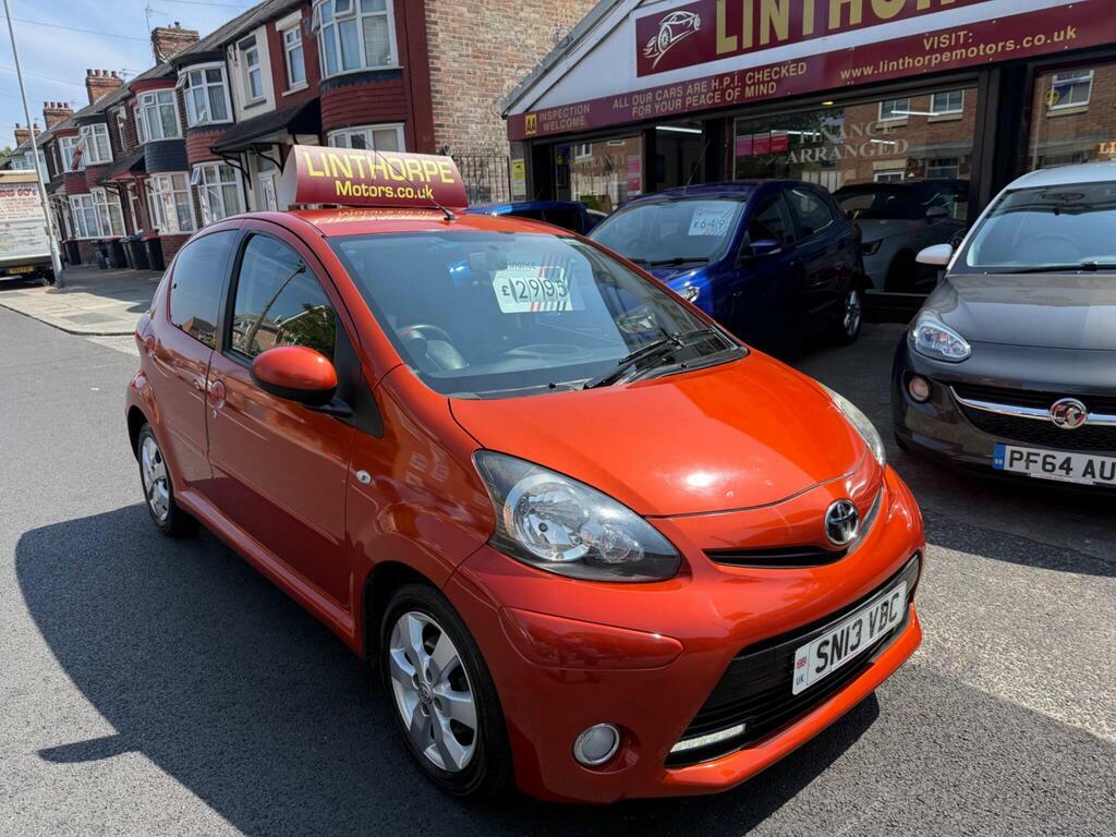 Toyota Aygo Hatchback Red #1