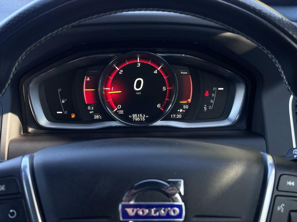 Volvo XC60 2.0 D4 R-design Nav Suv Euro 6 Black #47