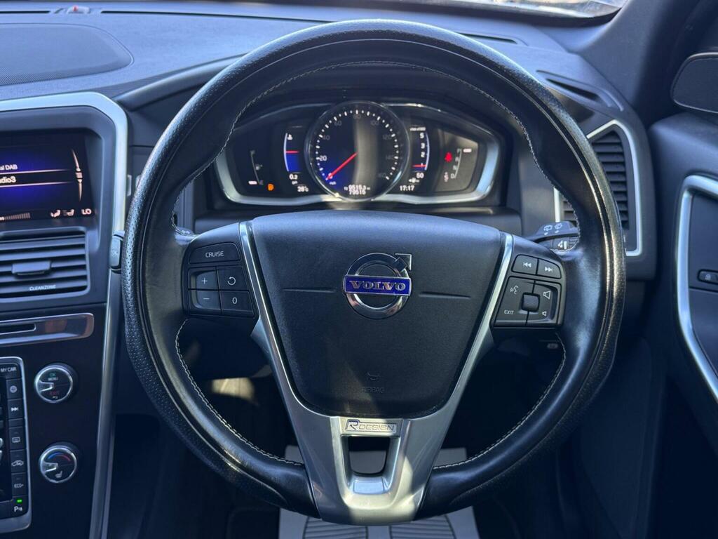 Volvo XC60 2.0 D4 R-design Nav Suv Euro 6 Black #40