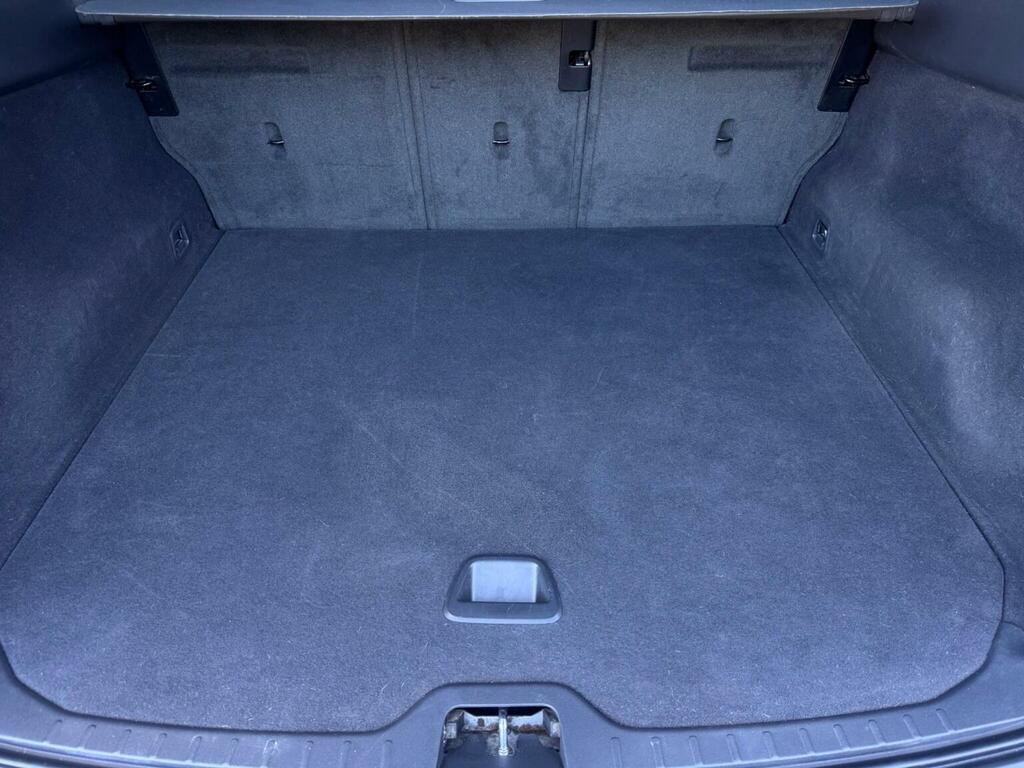 Volvo XC60 2.0 D4 R-design Nav Suv Euro 6 Black #18