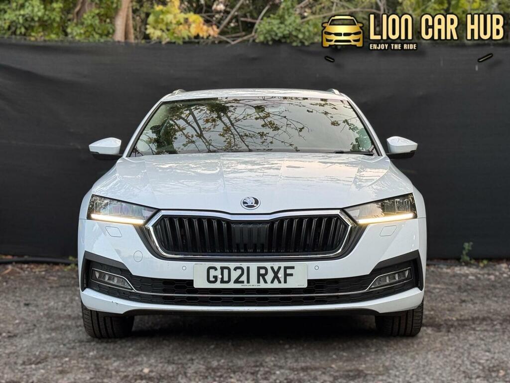 Skoda Octavia 1.5 Tsi Act Se L Euro 6 Ss White #4