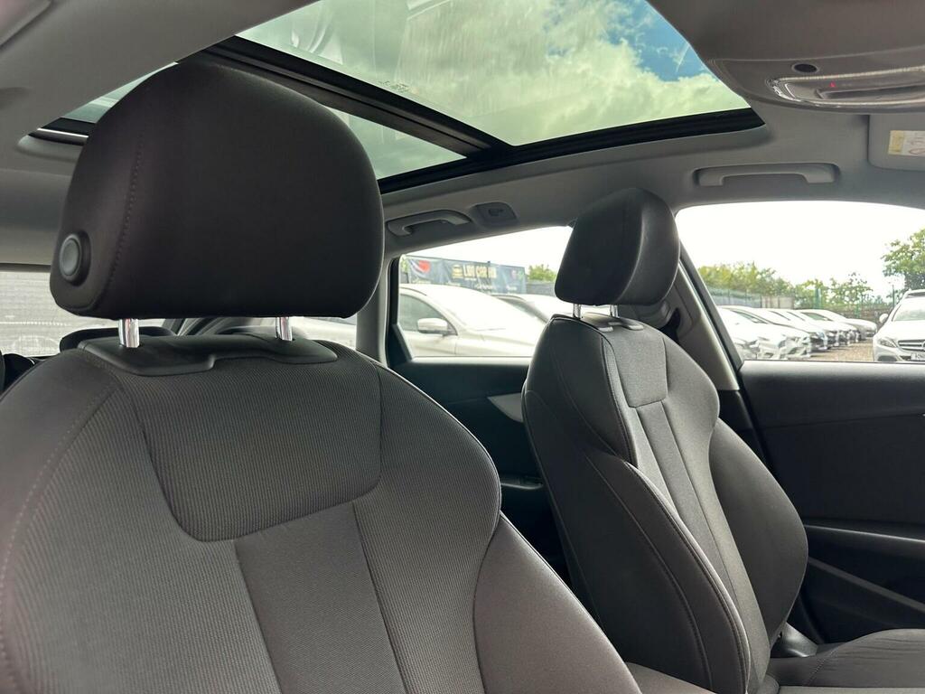 Audi A4 Avant 2.0 Avant Tdi Ultra Sport 148 Bhp Black #26