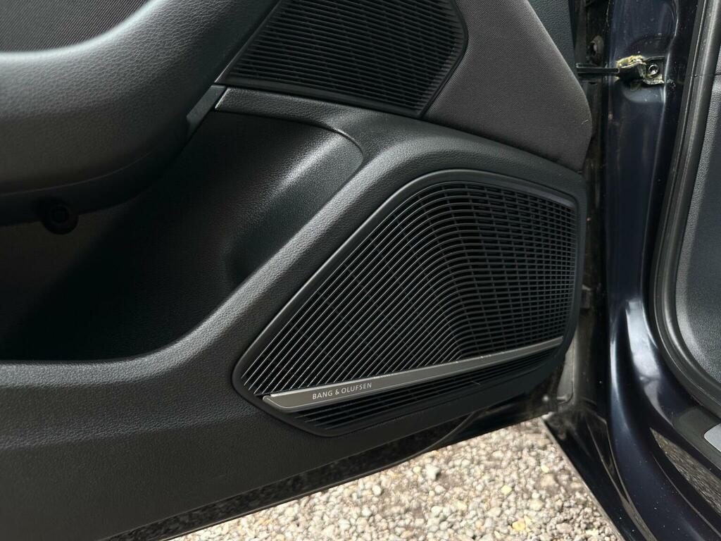 Audi A4 Avant 2.0 Avant Tdi Ultra Sport 148 Bhp Black #32
