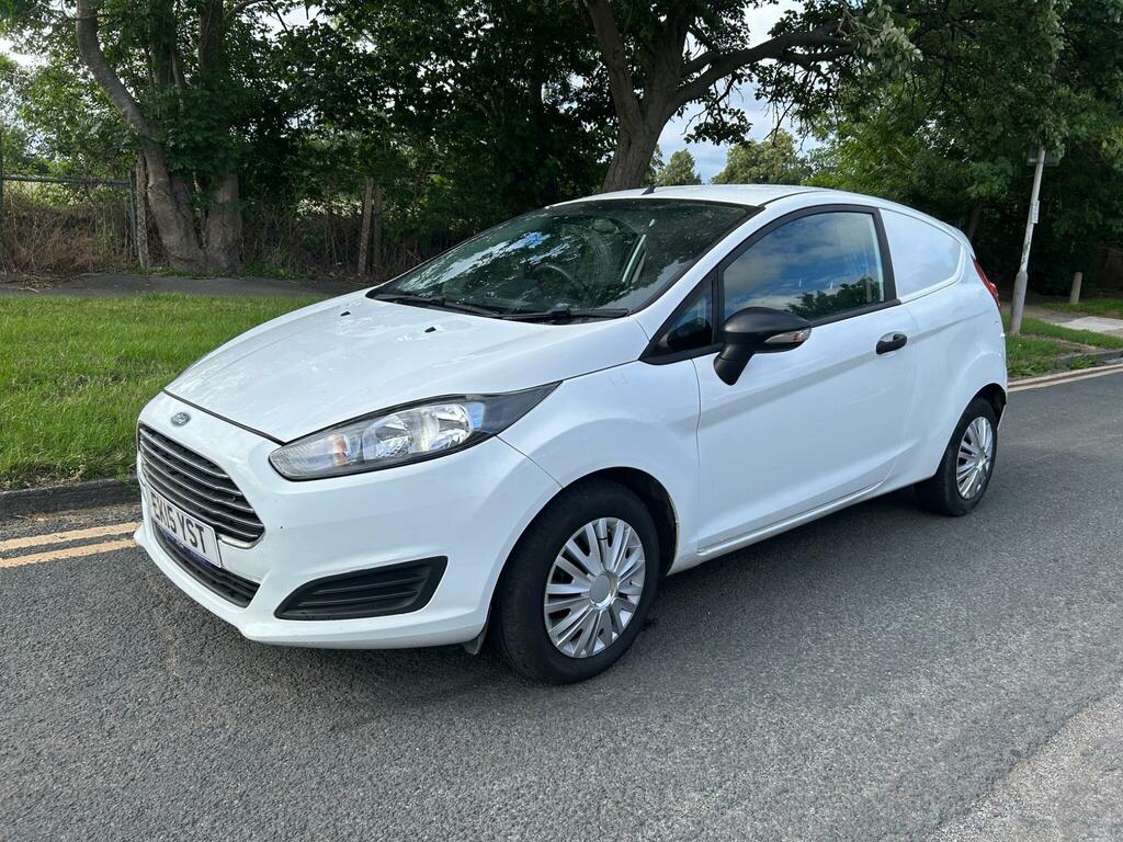 Ford Fiesta 1.6 Tdci Econetic II Panel Van EK15YST White