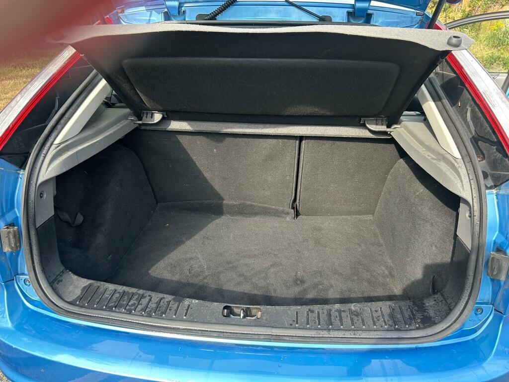 Ford Focus 1.6 Zetec S Tdci 109 Bhp Black #12
