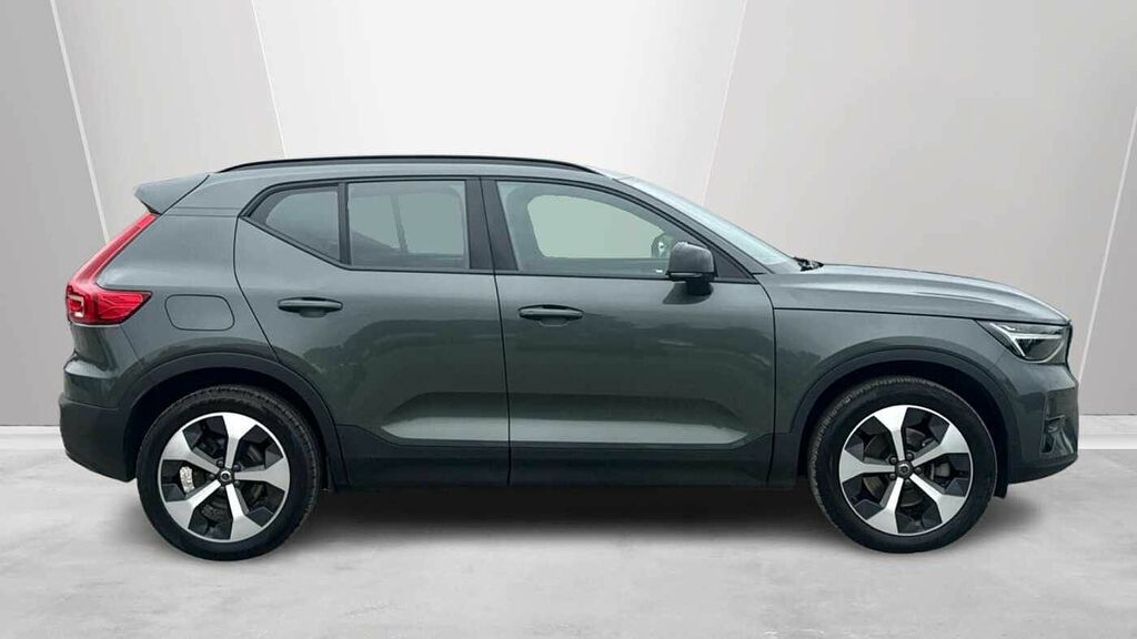 Volvo XC40 Plus, B4 Mild Hybrid, Dark RA25BDV #5