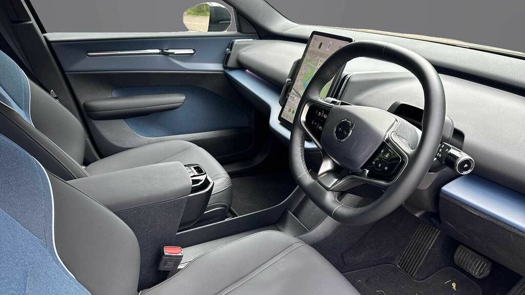Volvo EX30 Plus, Single Motor Extended Range Google-phone St GJ26THF Black #4