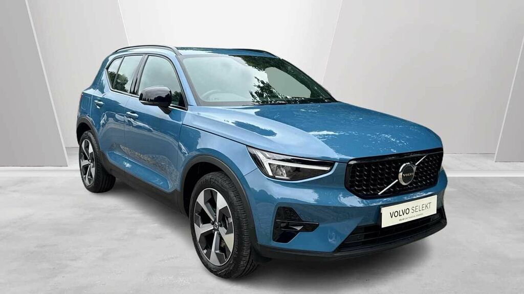 Volvo XC40 Plus, B4 Mild Hybrid, Cruise Control - Goo Blue