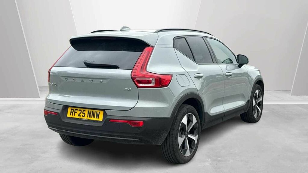 Volvo XC40 Plus, B4 Mild Hybrid, Dark RF25NNW Grey #2