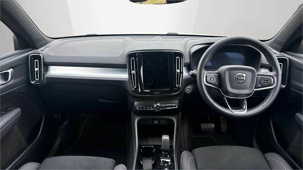 Volvo XC40 Plus, B4 Mild Hybrid, Dark RF25NNW Grey #5