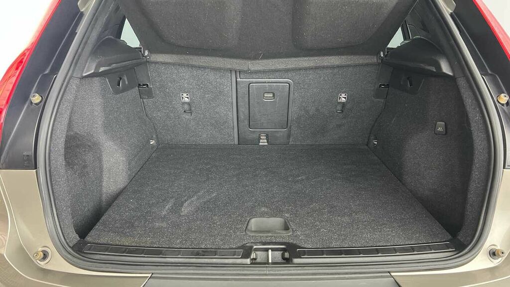 Volvo XC40 R-design Pro, T3 Windows-senus Nav-rea Grey #5