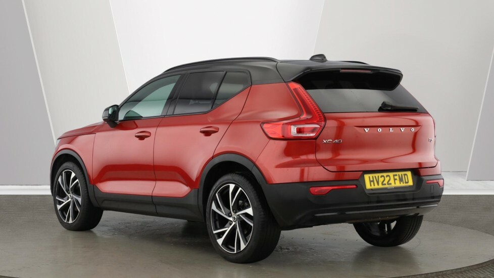 Volvo XC40 R-design Pro, T3 HV22FMD Red #3