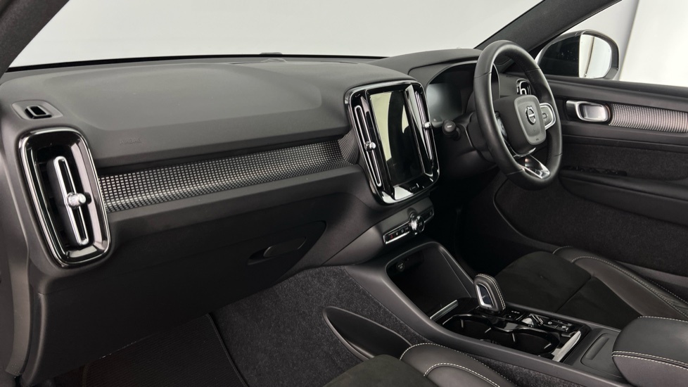 Volvo XC40 R-design, T3 DK22MVC Black #6