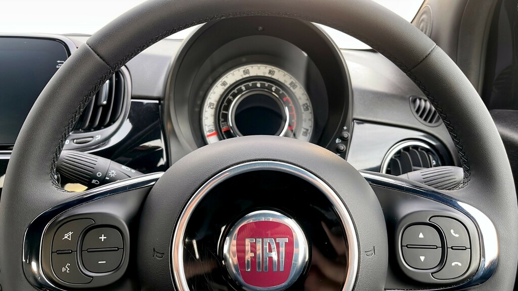 Fiat 500 Hatchback #13