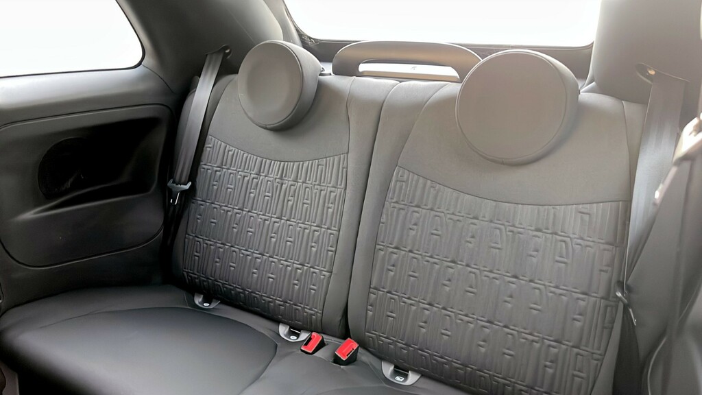 Fiat 500 Hatchback #17