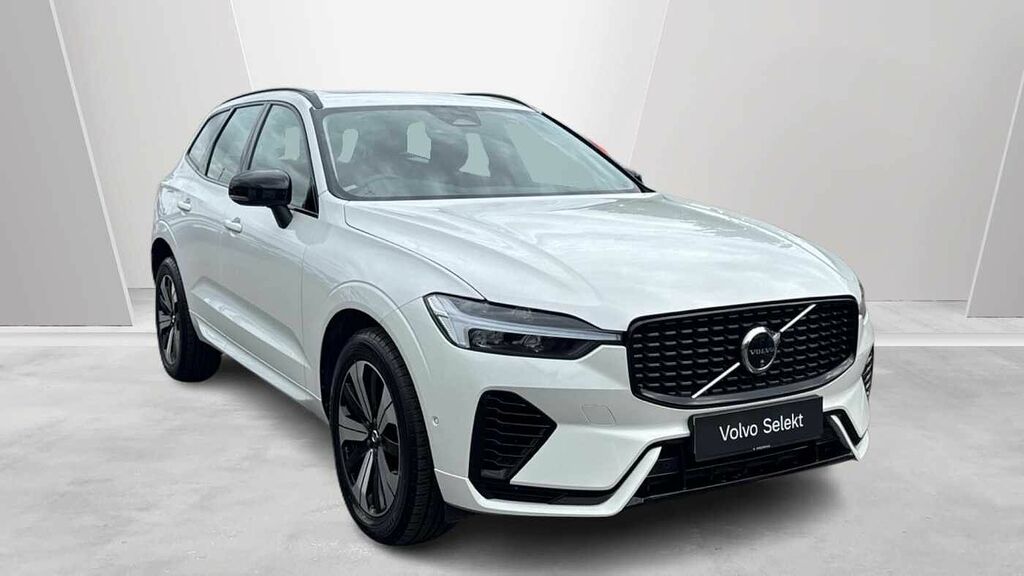 Volvo XC60 Recharge Plus, T6 Awd Phev Leather Interior - Par White